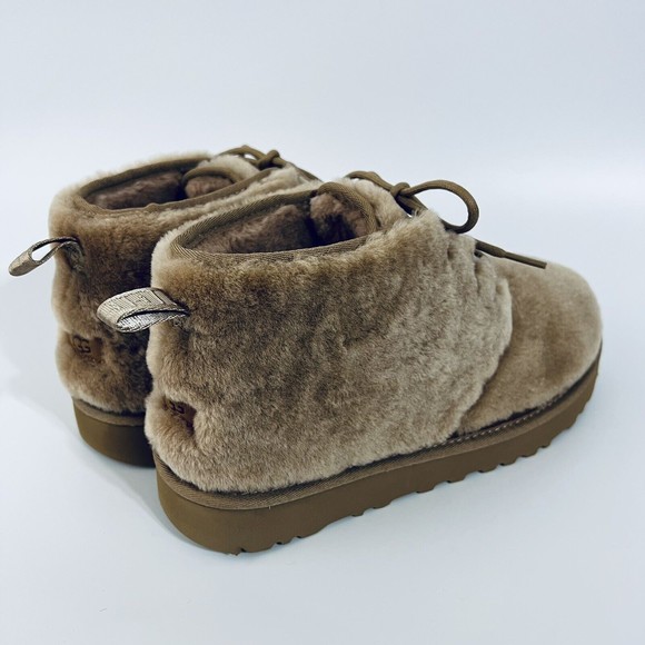 UGG Neumel Cozy Chestnut SheepSkin Lace up Ankle Boots Unisex - Picture 6 of 12